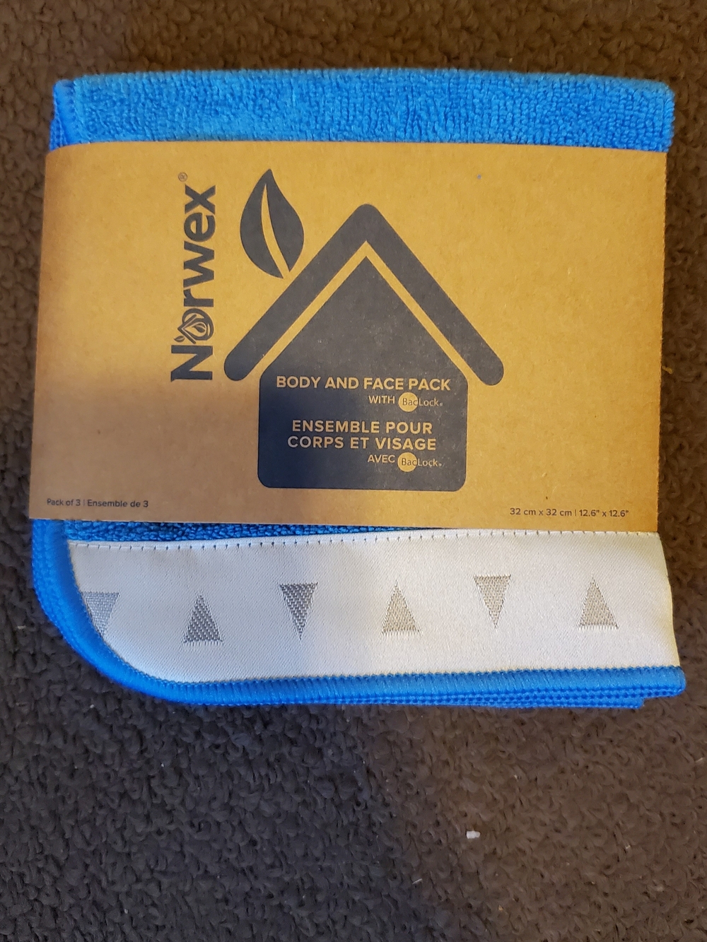 Norwex Blue and White Body & Face Pack